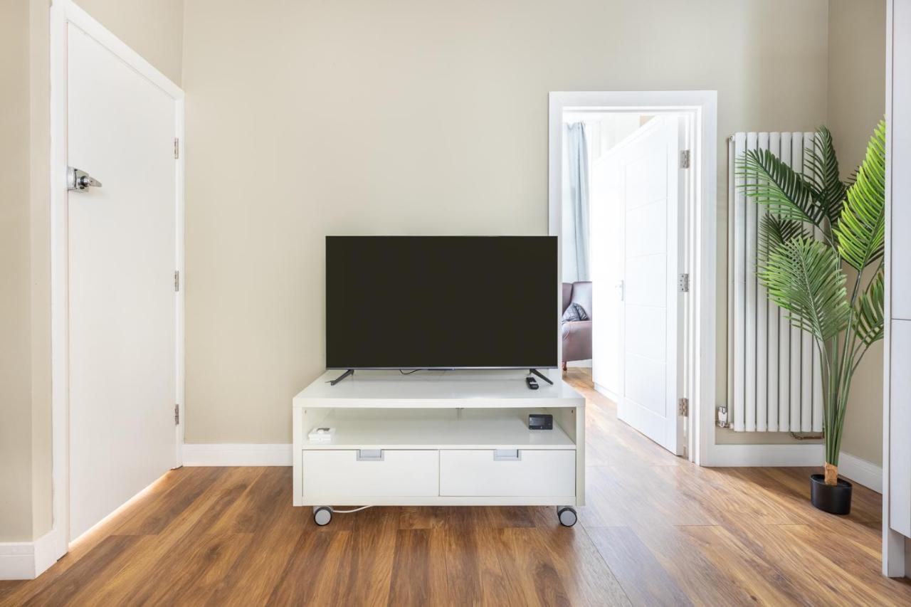 Modern 2Bd Flat In Camden Town London Apartment Exterior photo